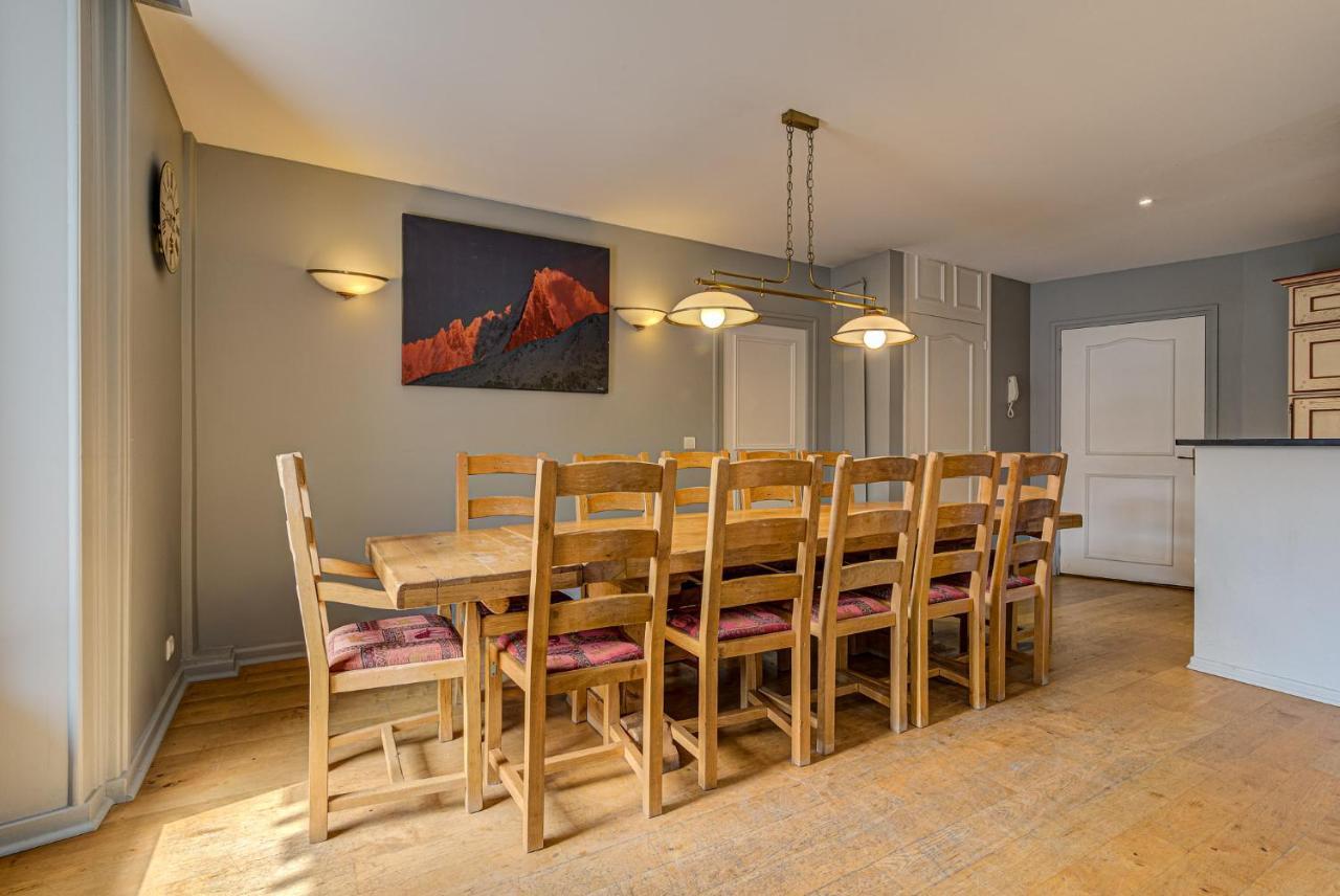 Apartment President - Alpes Travel - Central Chamonix - Sleeps 12 Экстерьер фото