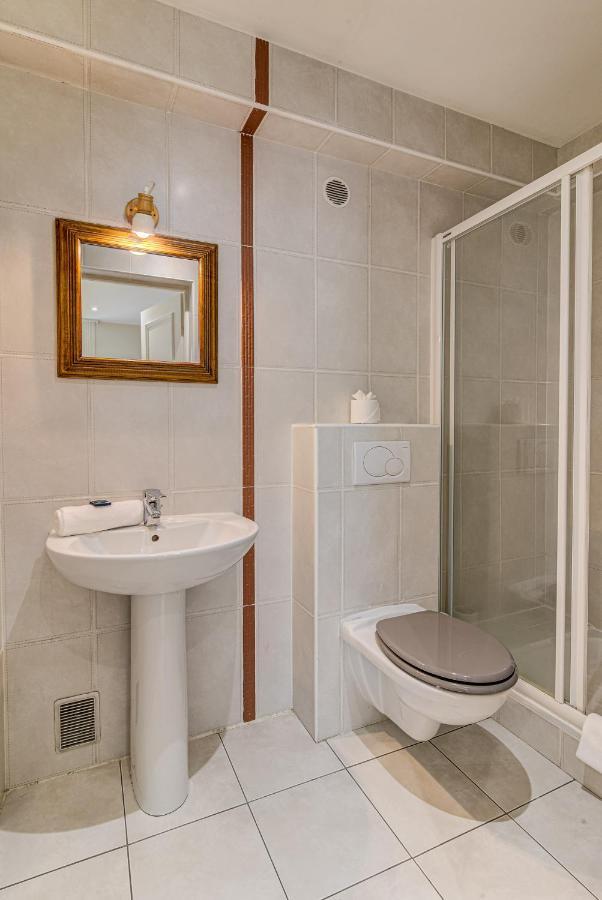 Apartment President - Alpes Travel - Central Chamonix - Sleeps 12 Экстерьер фото