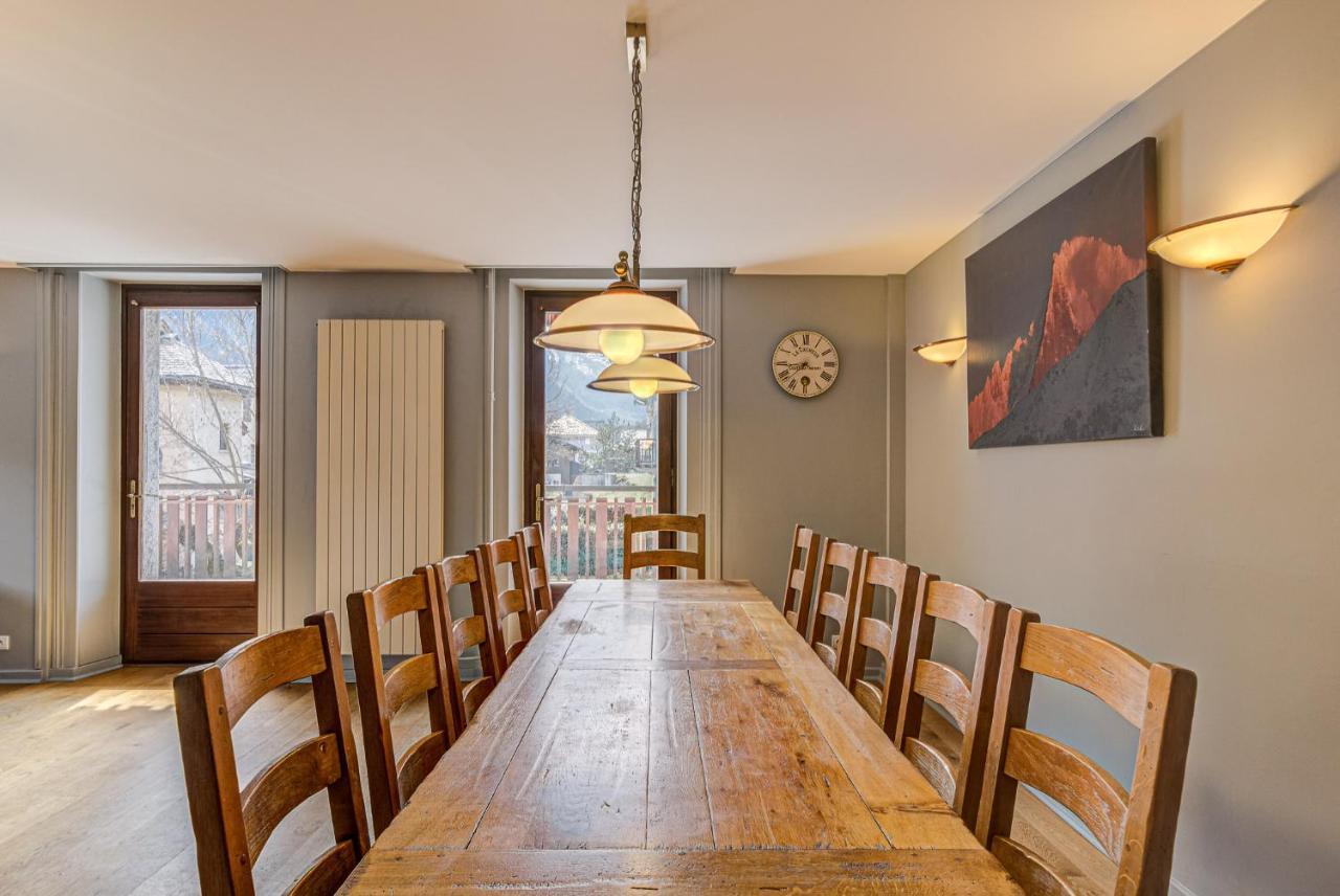 Apartment President - Alpes Travel - Central Chamonix - Sleeps 12 Экстерьер фото